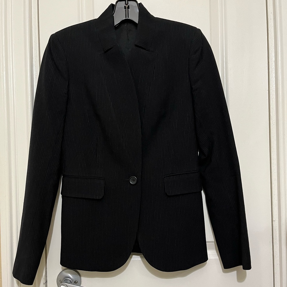 Theory Black Pinstripe Wool Blend Blazer Sz 00